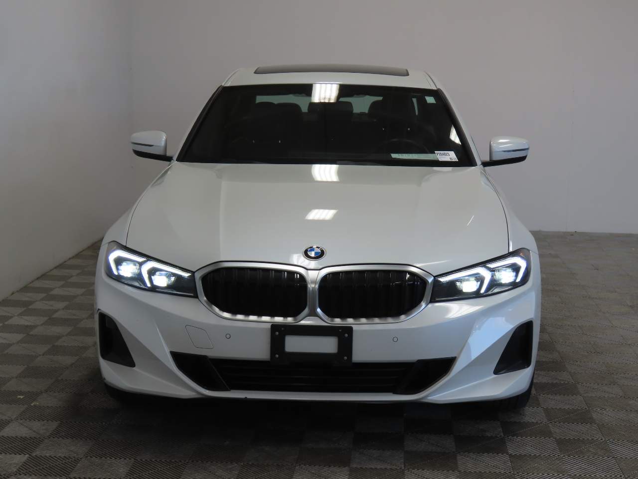 2023 BMW 3-Series 330i