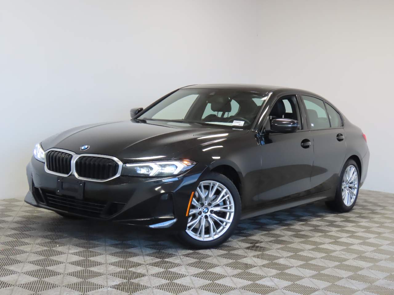 2023 BMW 3-Series 330i