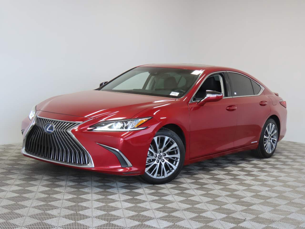 2021 Lexus ES 300h  