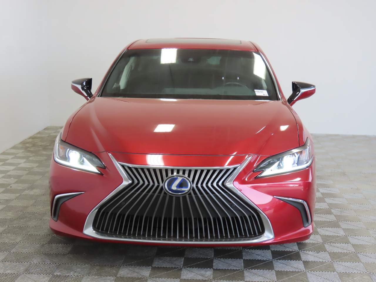 2021 Lexus ES 300h  