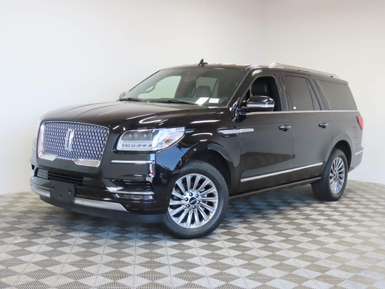 2020 Lincoln Navigator L Standard