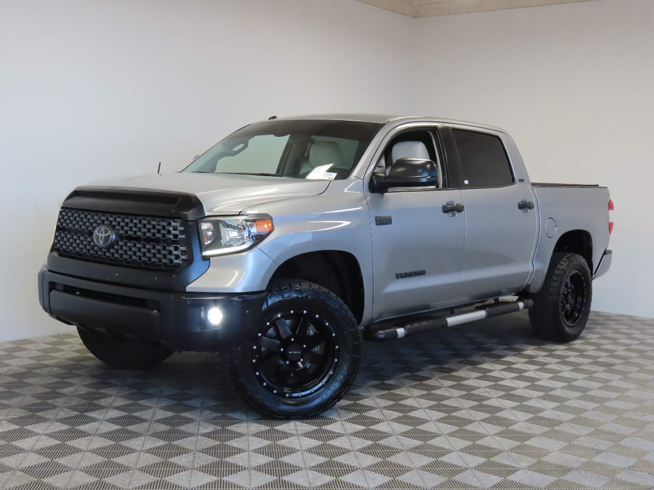 2018 Toyota Tundra SR5 Crew Cab