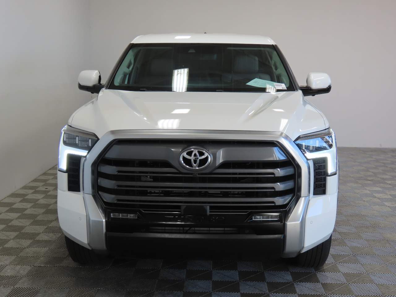 2024 Toyota Tundra Limited Crew Cab