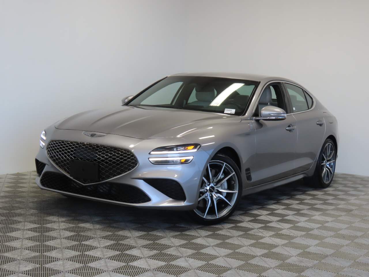 2024 Genesis G70 2.5T Standard