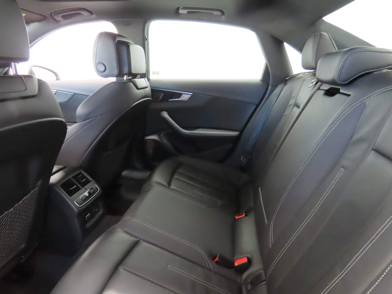 2023 Audi A4 quattro S line Prem Plus 45 TFSI