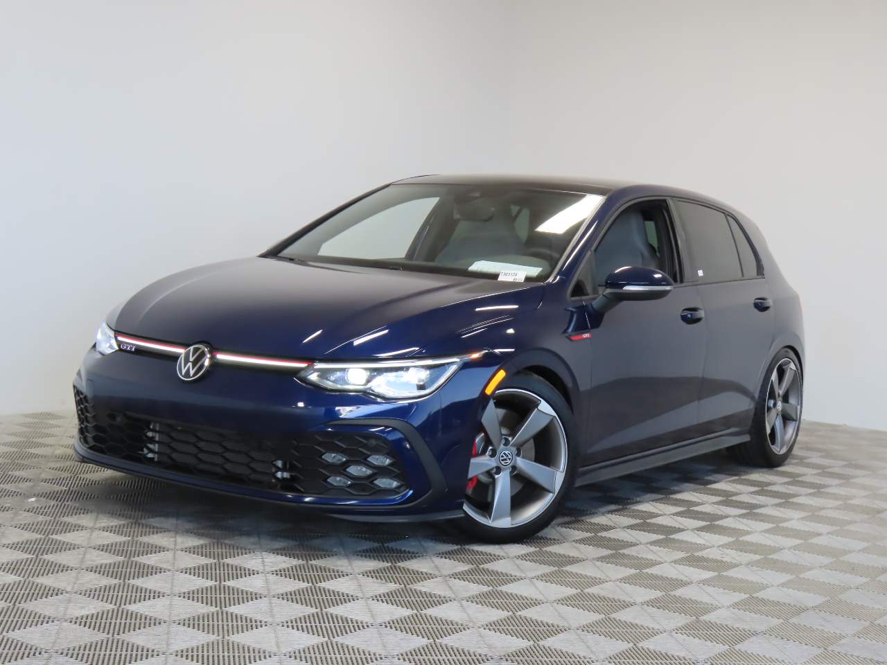 2022 Volkswagen Golf GTI SE