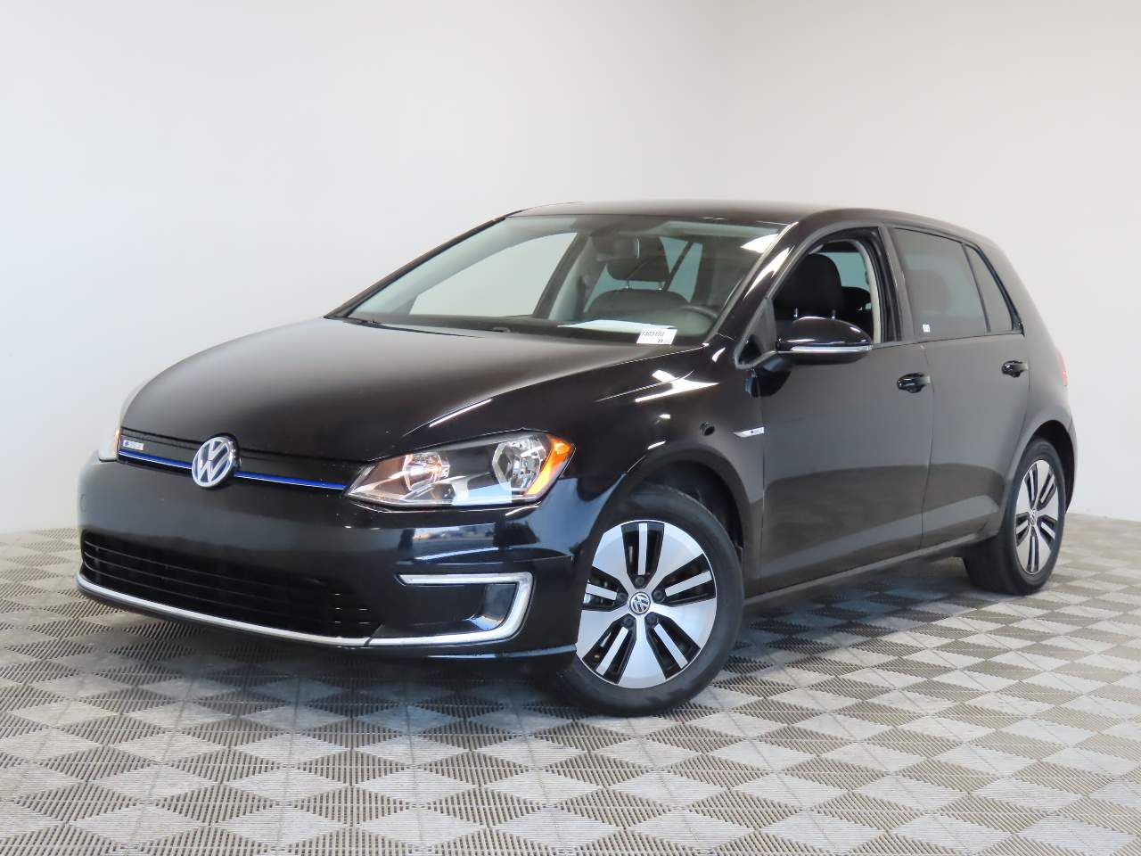 2016 Volkswagen e-Golf SE