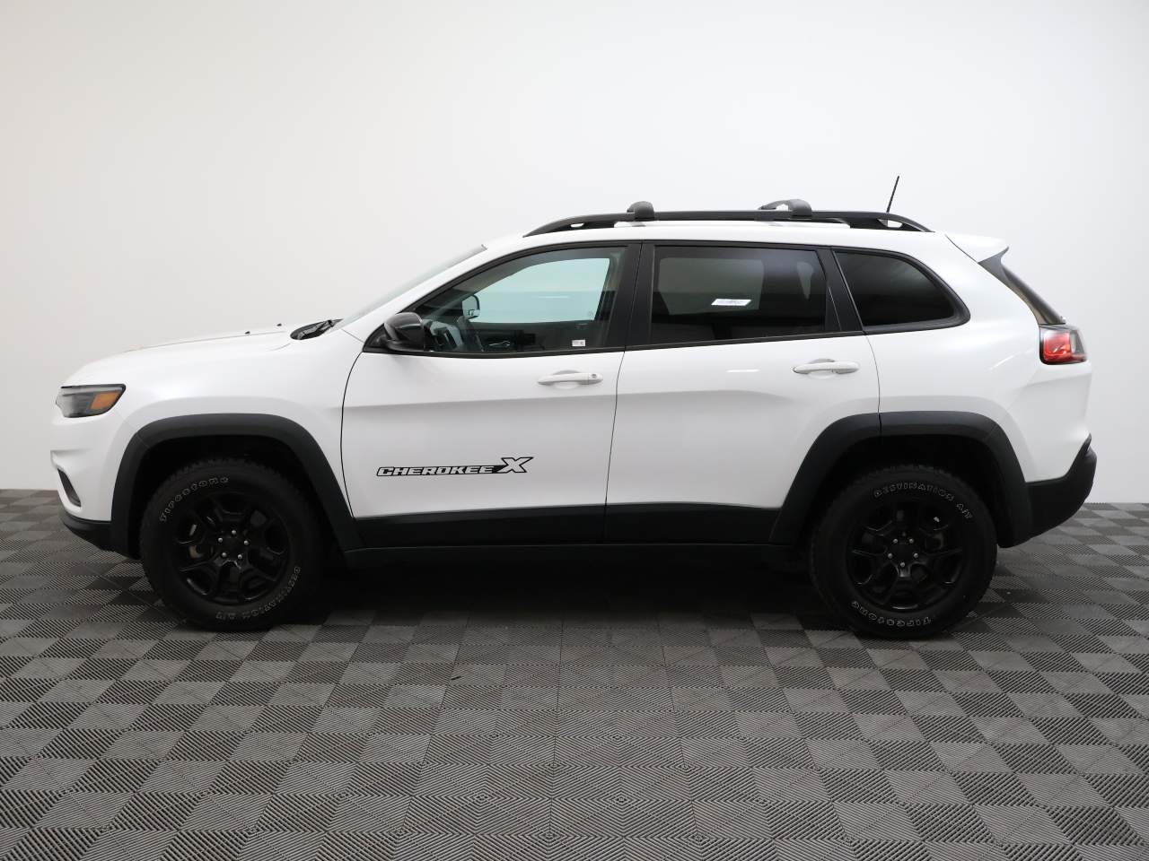 2022 Jeep Cherokee X