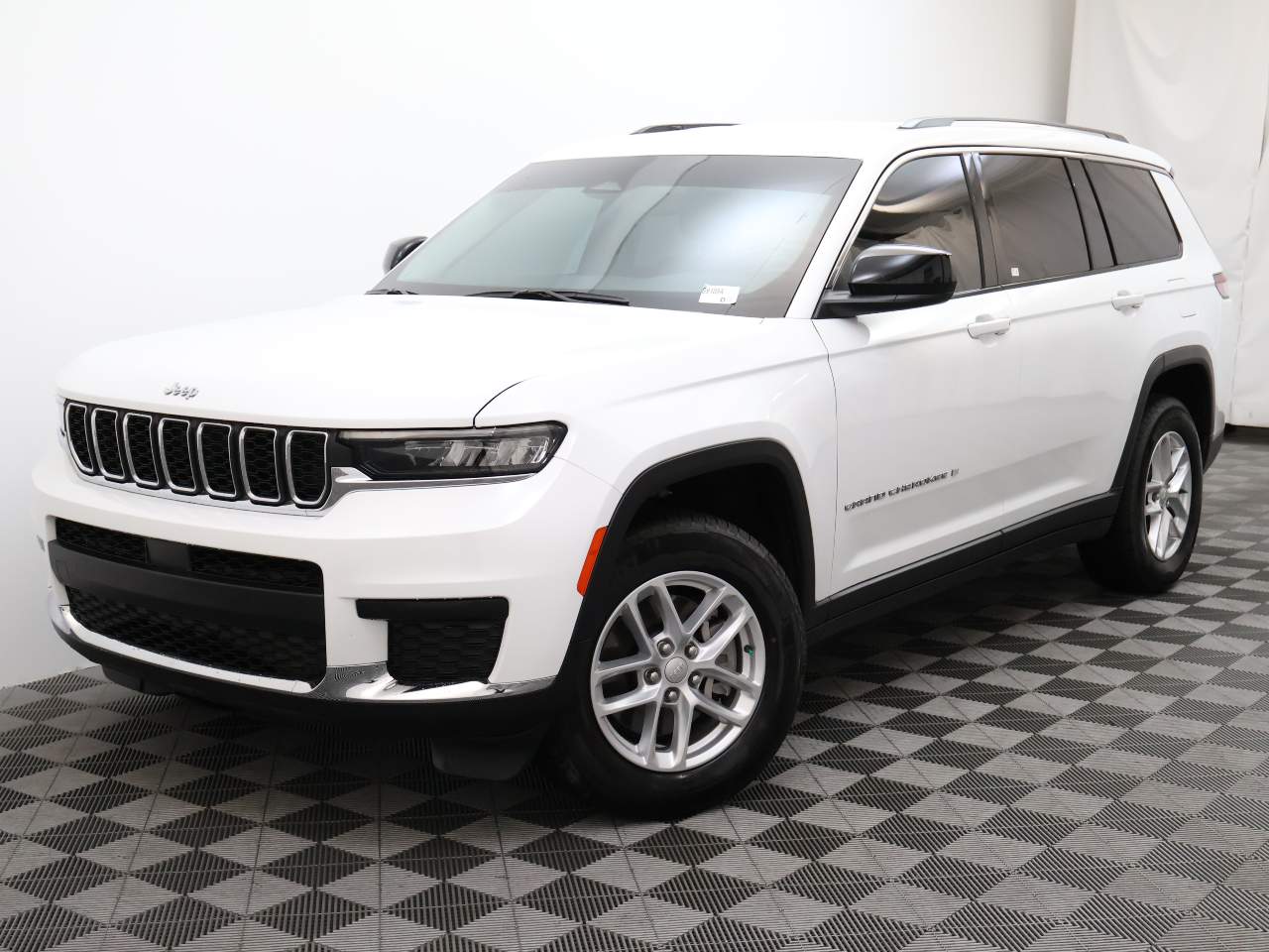 2024 Jeep Grand Cherokee L Laredo