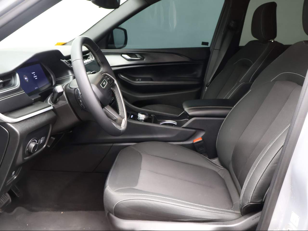 2025 Jeep Grand Cherokee L Laredo - Photo 8
