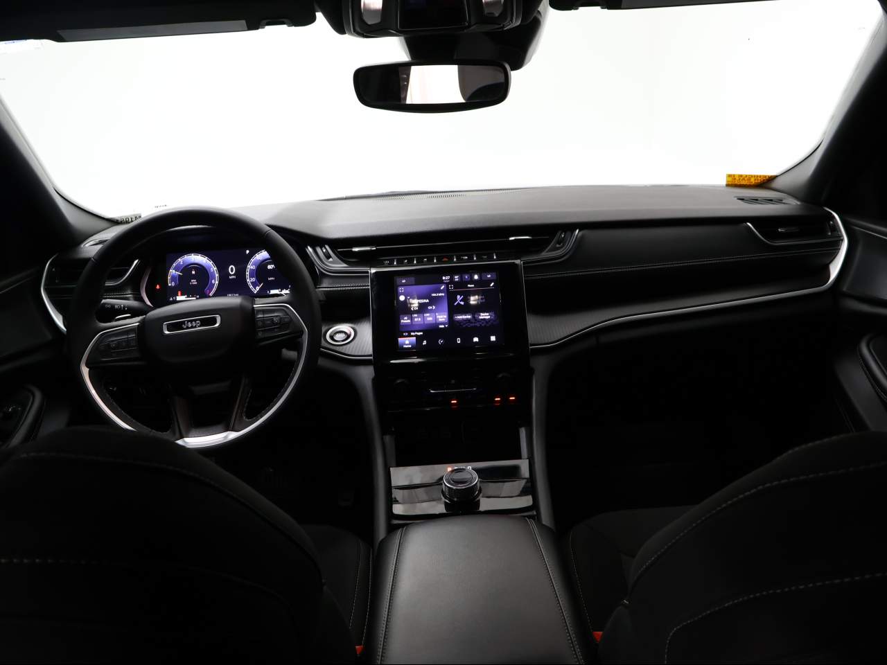 2025 Jeep Grand Cherokee L Laredo - Photo 11