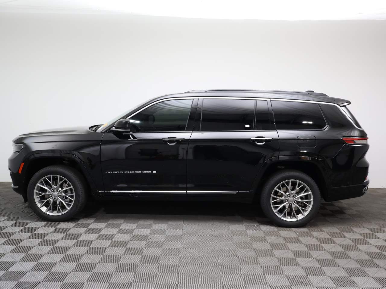2024 Jeep Grand Cherokee L Summit
