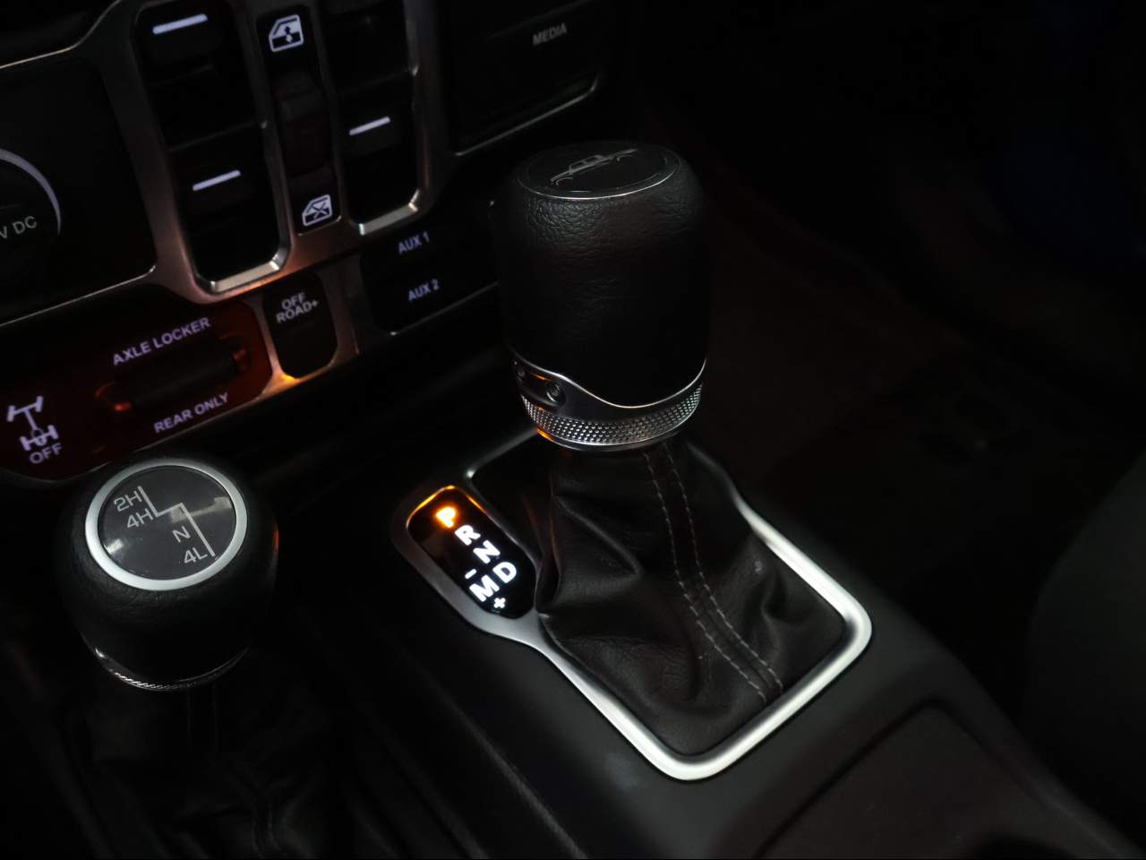 2025 Jeep Gladiator Mojave Crew Cab