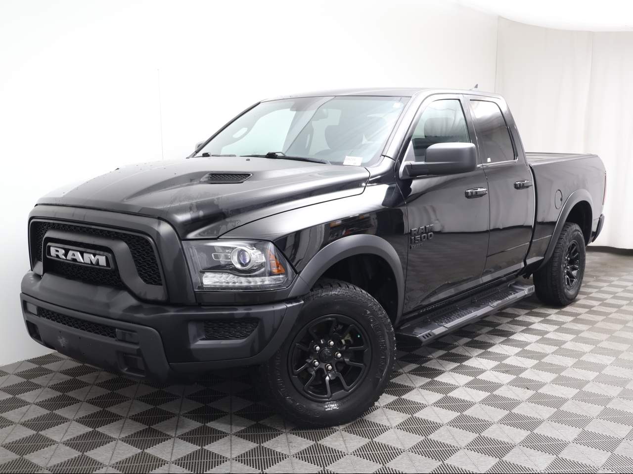 2022 Ram 1500 Classic Warlock Extended Cab