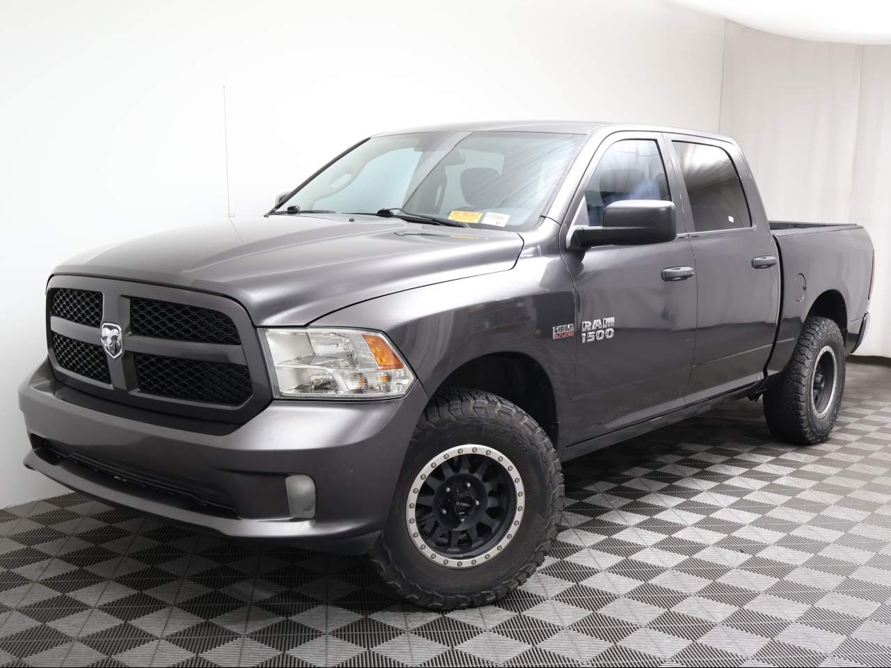 2014 RAM 1500's photo