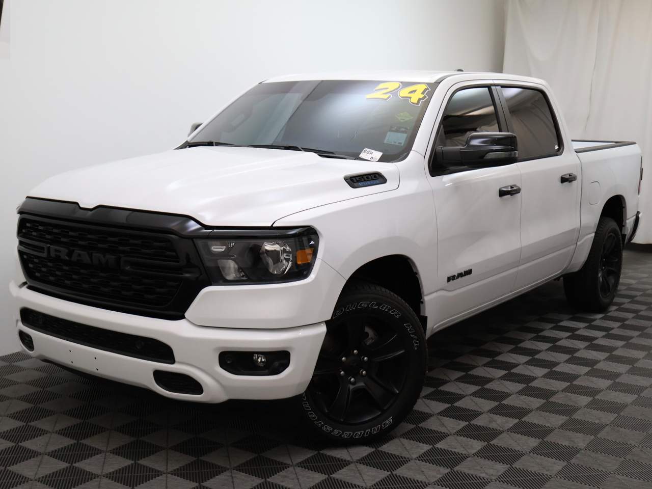 2024 Ram 1500 Lone Star Crew Cab