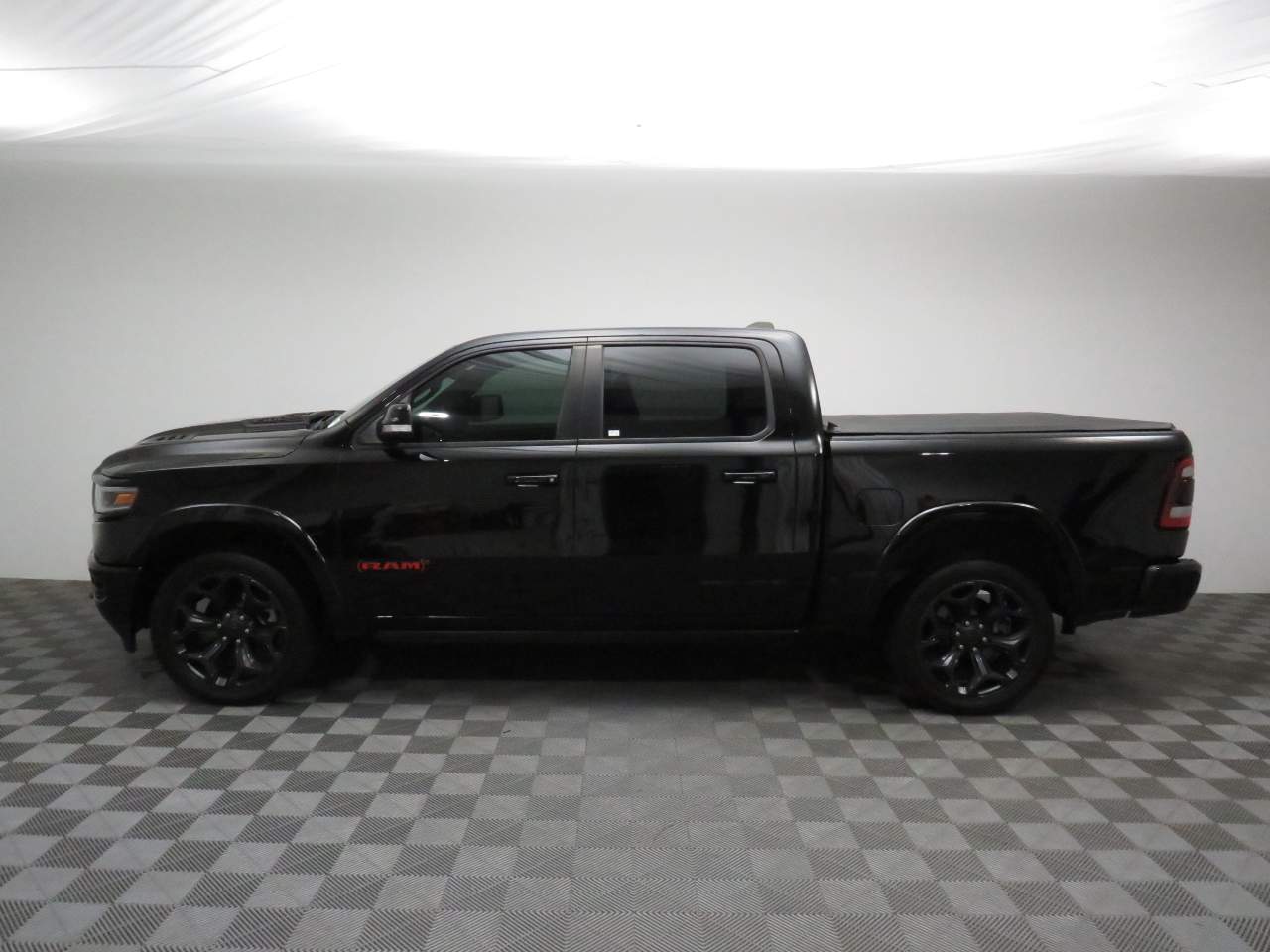 2022 Ram 1500 Limited Crew Cab
