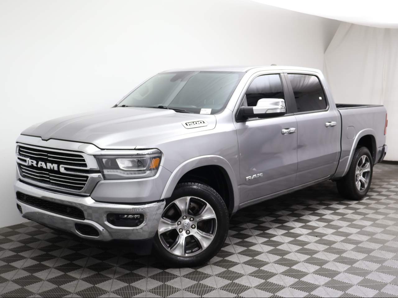 2022 Ram 1500 Laramie Crew Cab
