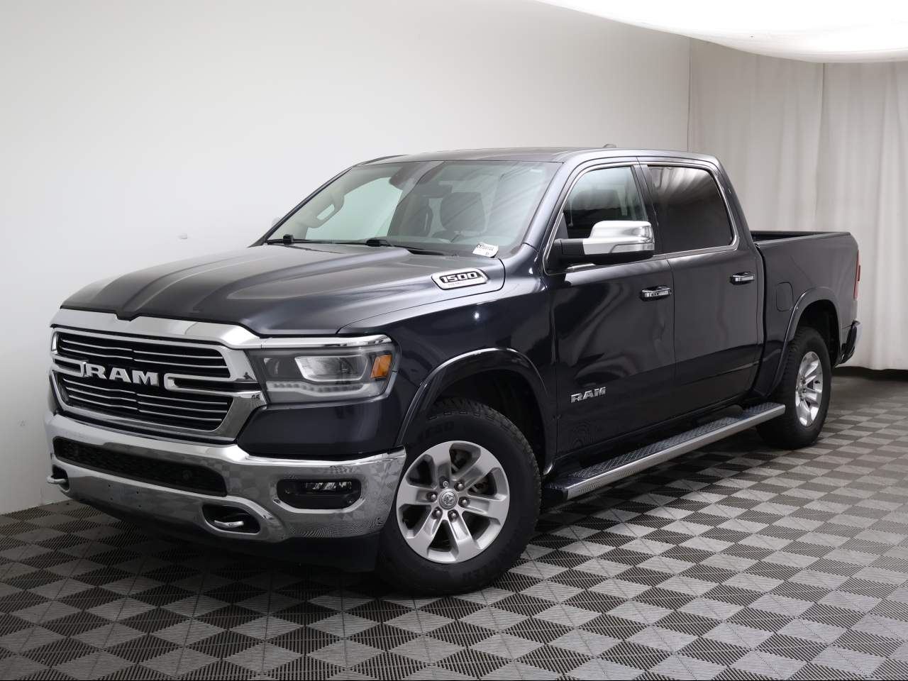 2021 Ram 1500 Laramie Crew Cab