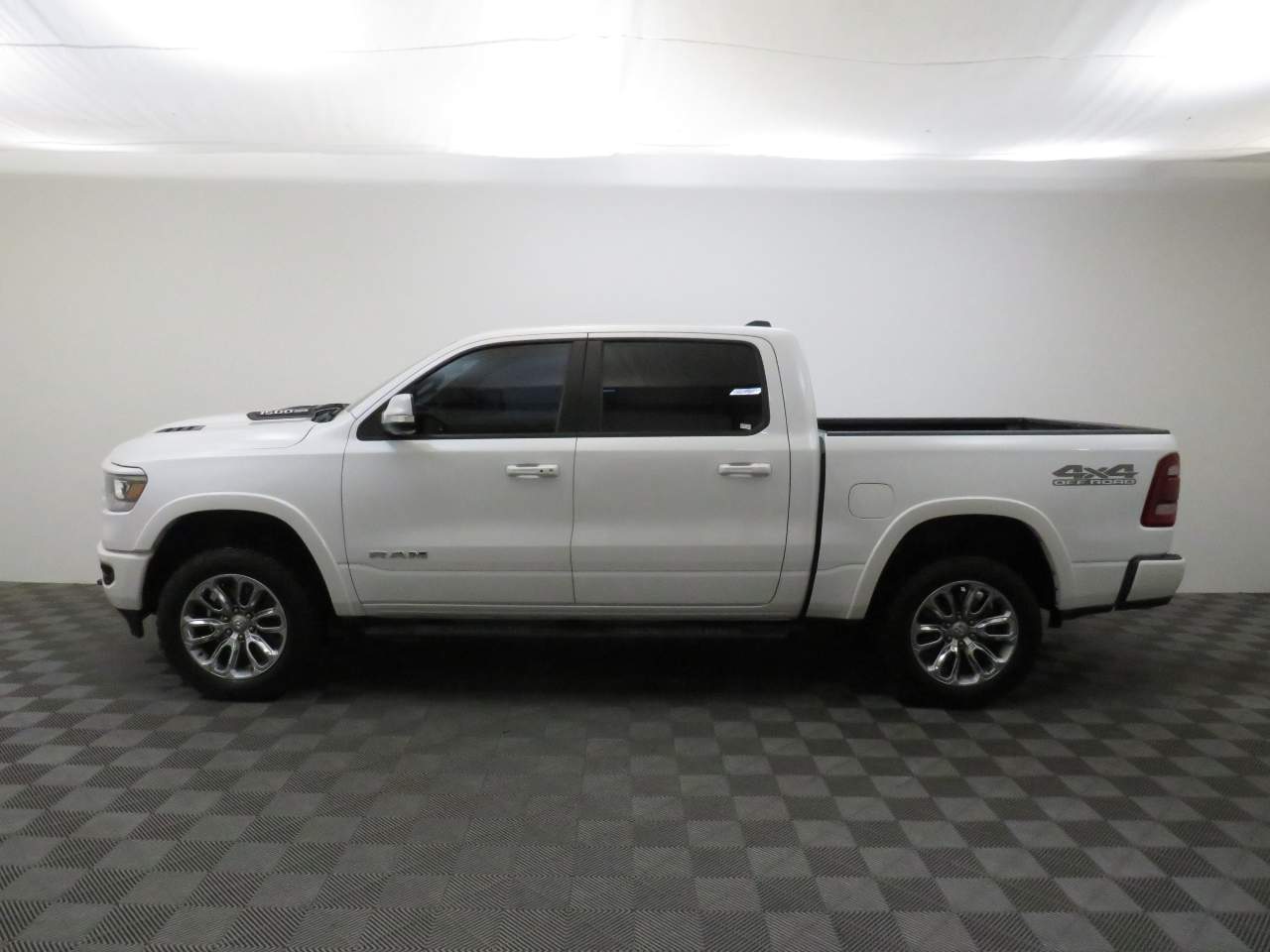 2020 Ram 1500 Laramie Crew Cab