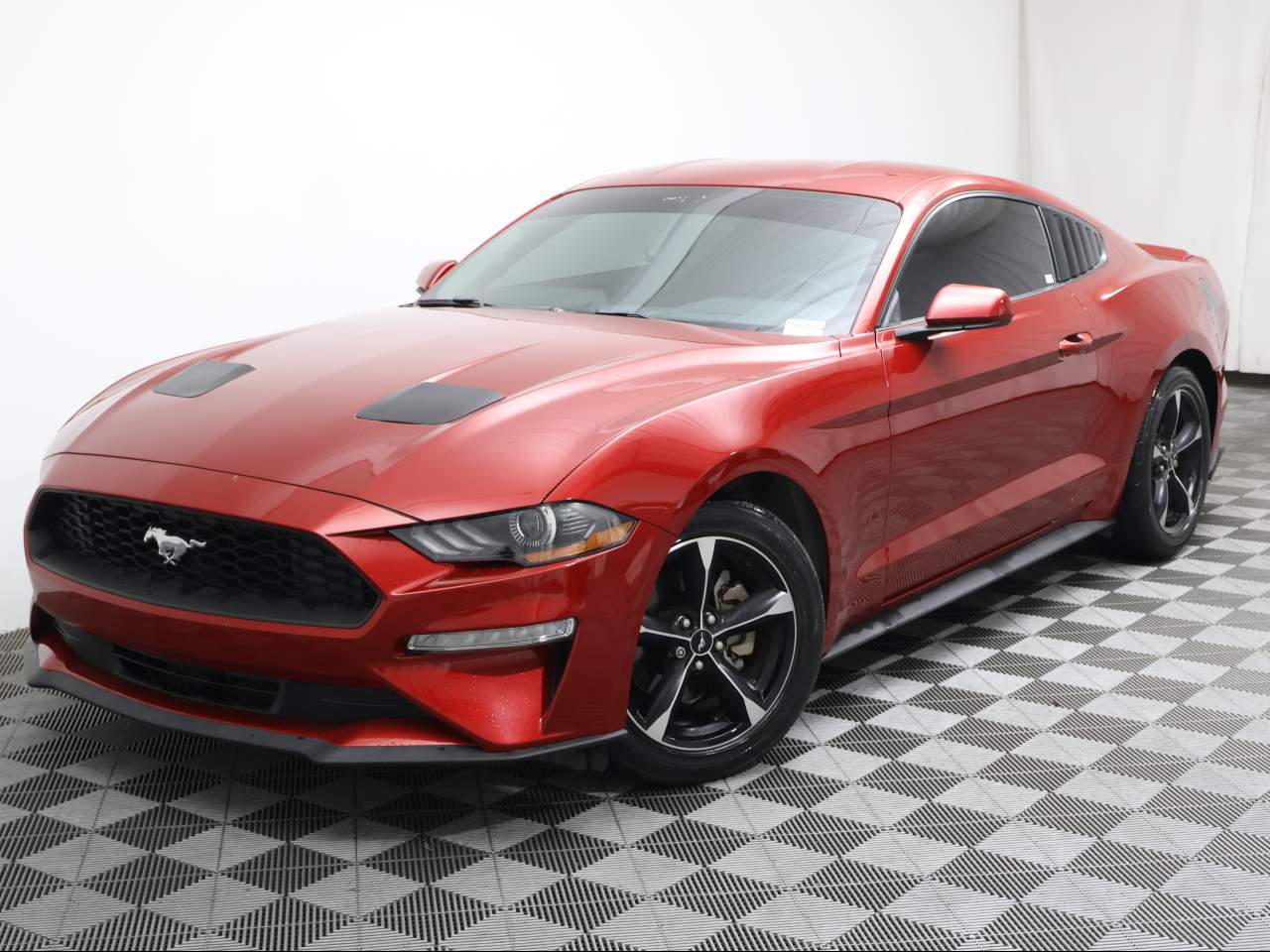 2020 Ford Mustang EcoBoost