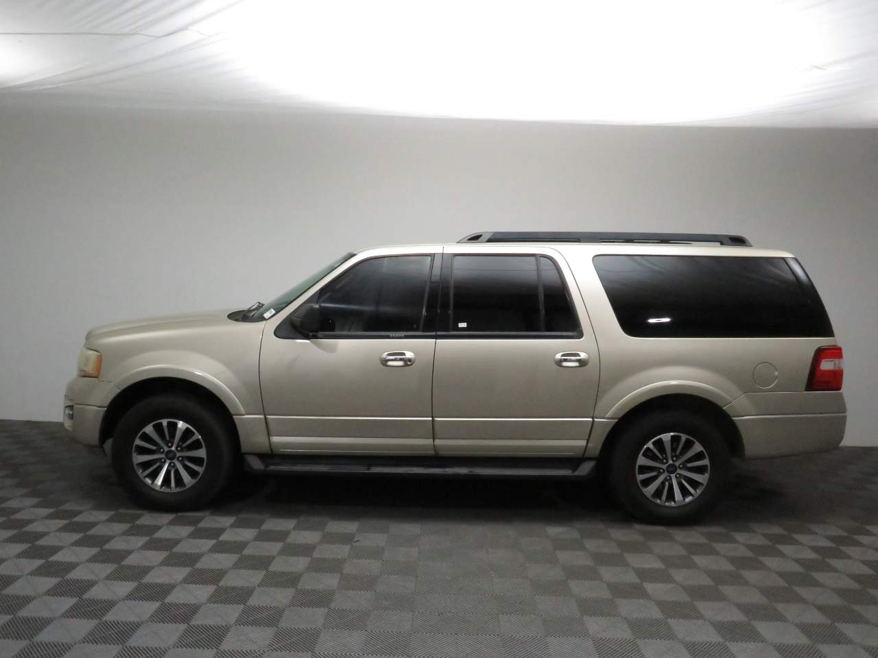 2017 Ford Expedition EL XLT