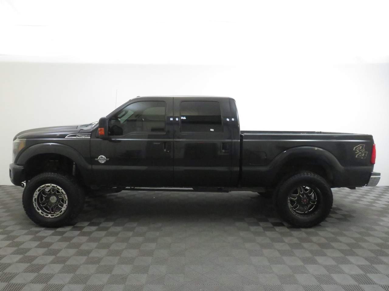 2012 Ford F-250 Super Duty Lariat Crew Cab