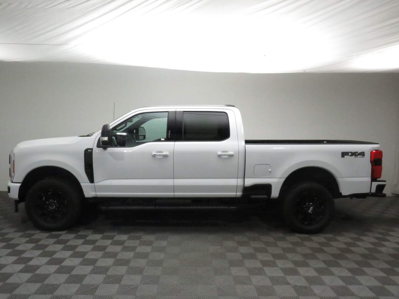 2023 Ford F-250 Super Duty XLT Crew Cab