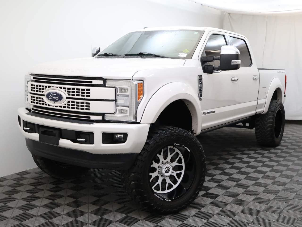 2018 Ford F-350 Super Duty Platinum Crew Cab