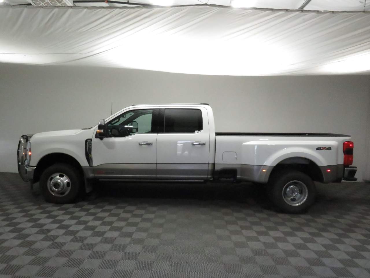 2025 Ford F-350 Super Duty XL Crew Cab