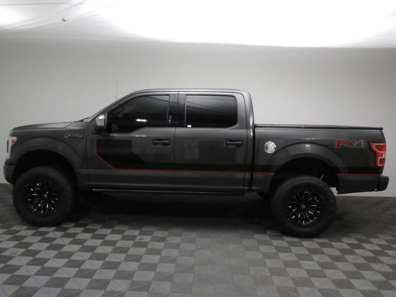 2018 Ford F-150 XLT Crew Cab
