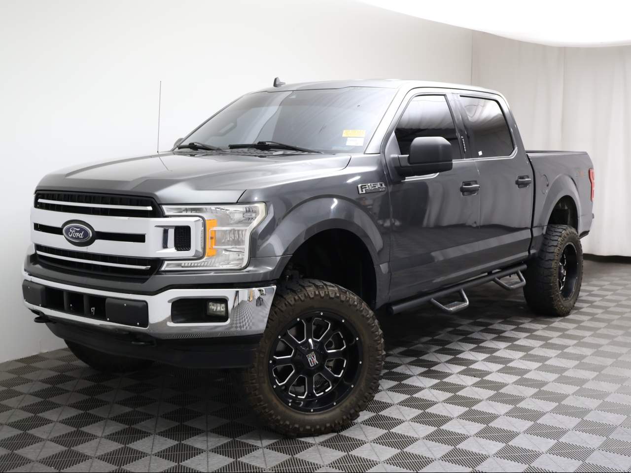 2020 Ford F-150 XLT Crew Cab