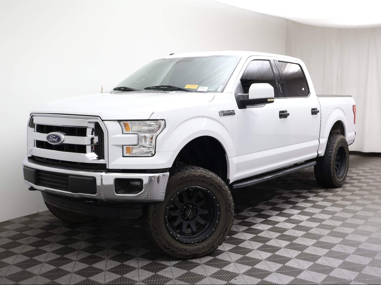 2016 Ford F-150 XLT Crew Cab