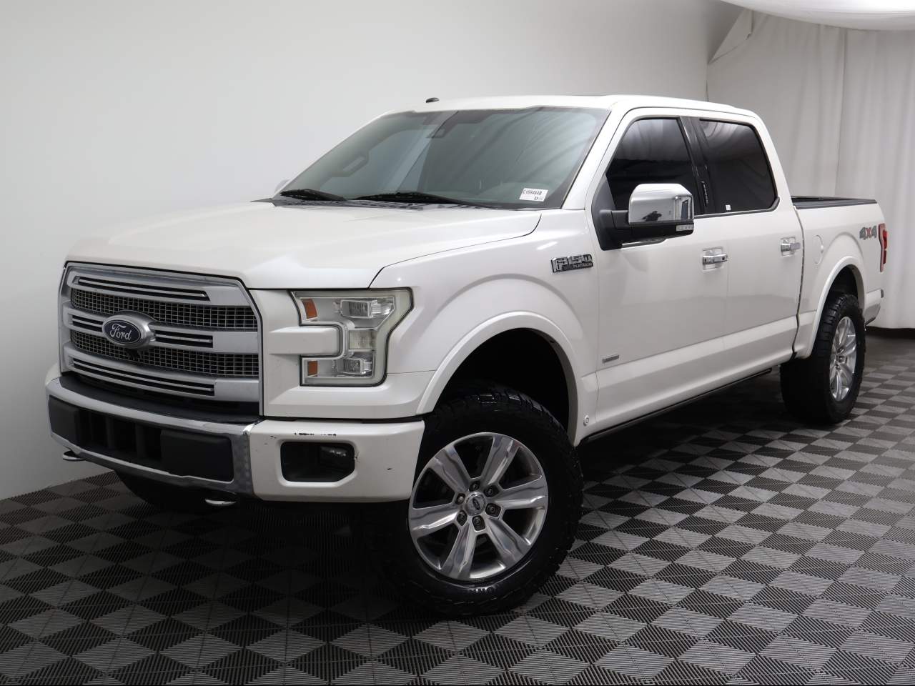 2016 Ford F-150 Platinum Crew Cab