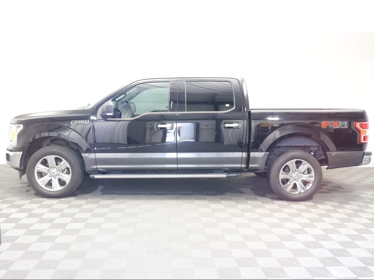 2018 Ford F-150 XLT Crew Cab