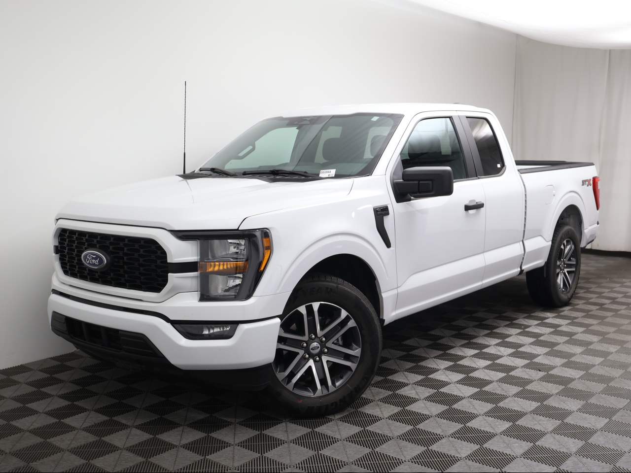 2023 Ford F-150 XL Extended Cab