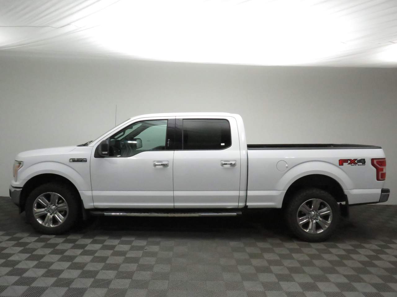 2018 Ford F-150 XLT Crew Cab