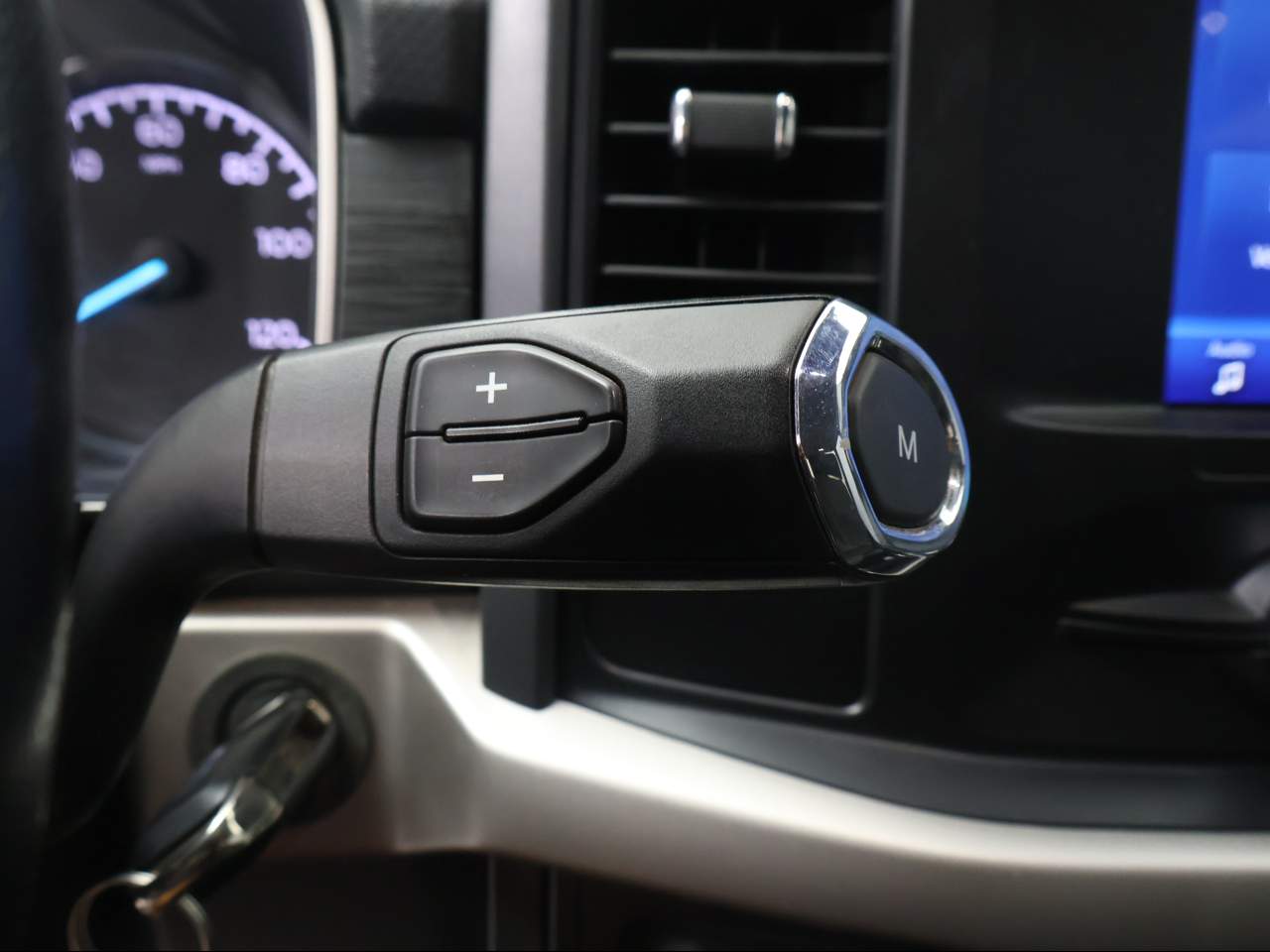 2021 Ford F-150 XLT Crew Cab