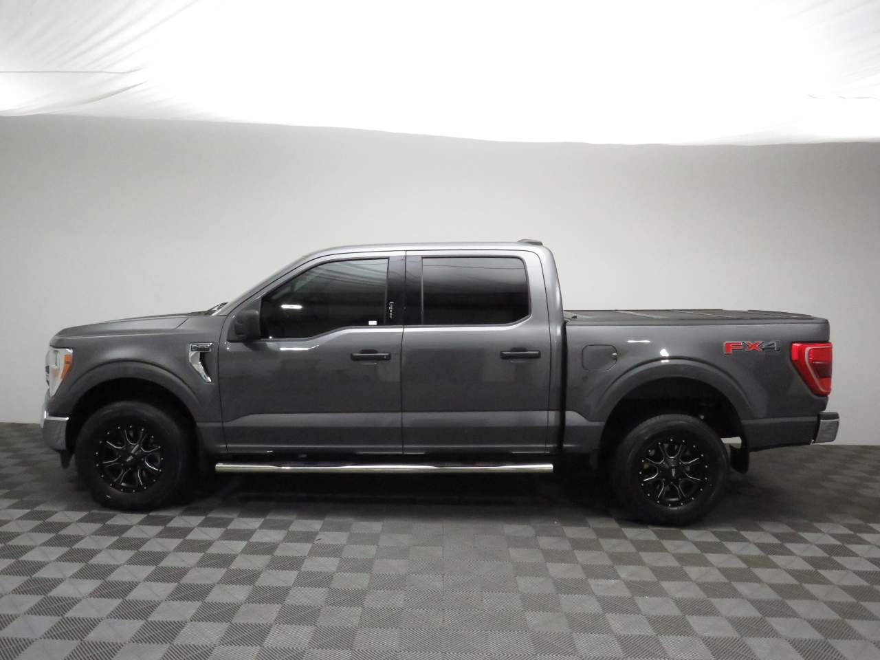 2022 Ford F-150 XLT Crew Cab