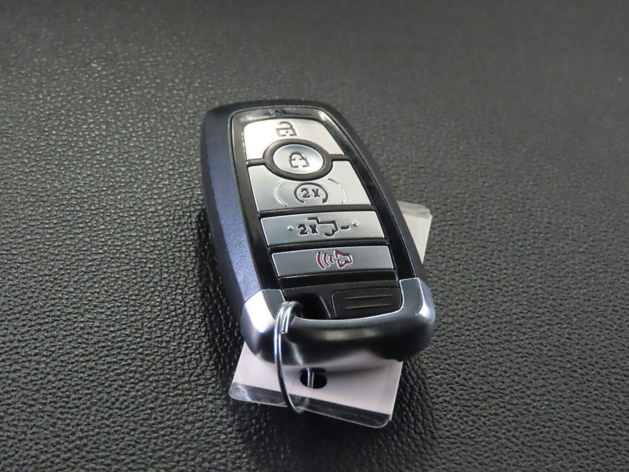 2024 Ford F-150 XLT Crew Cab