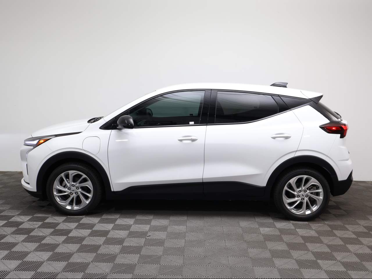 2027 Chevrolet Bolt 2LT