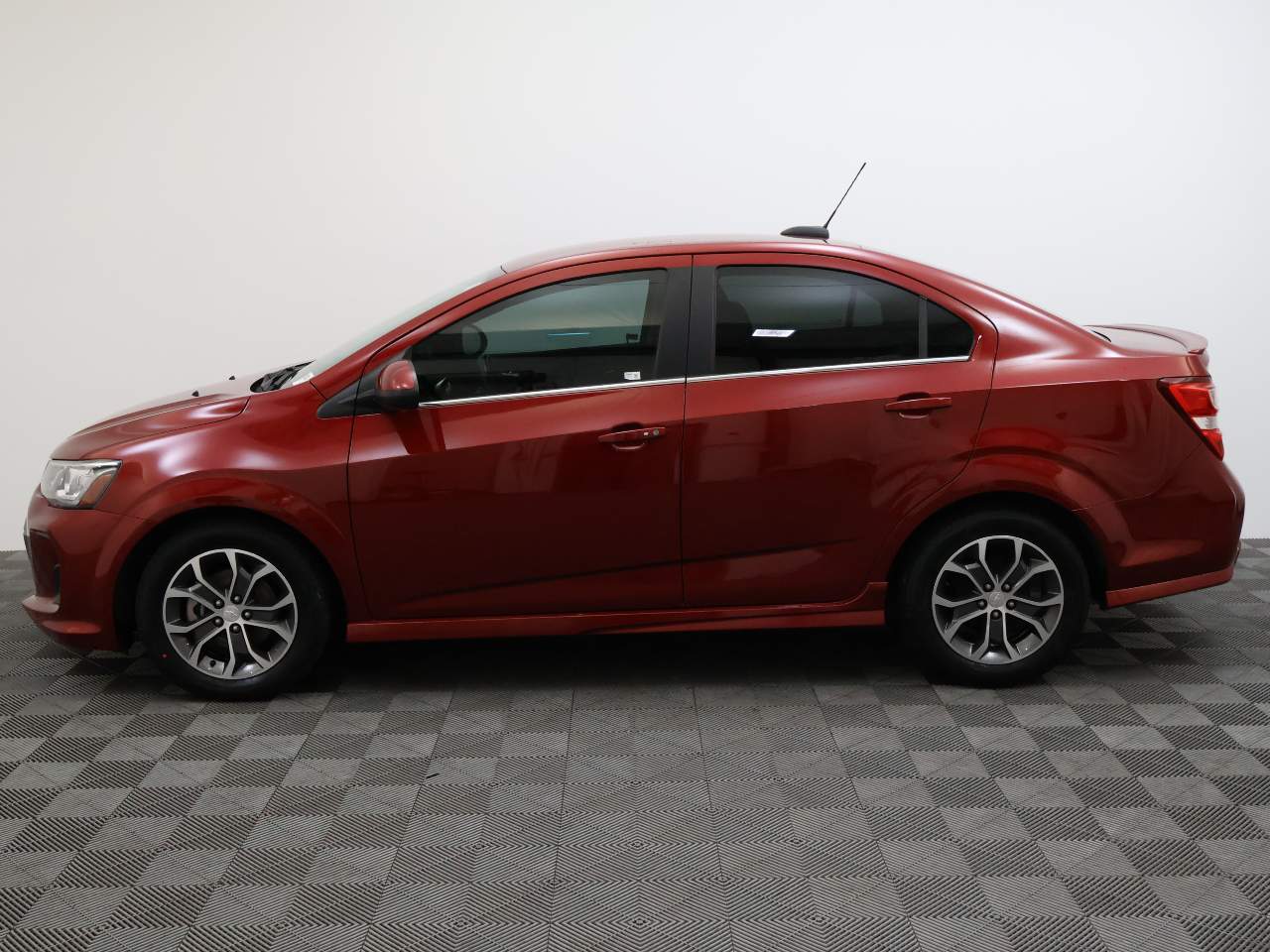 2019 Chevrolet Sonic LT Auto