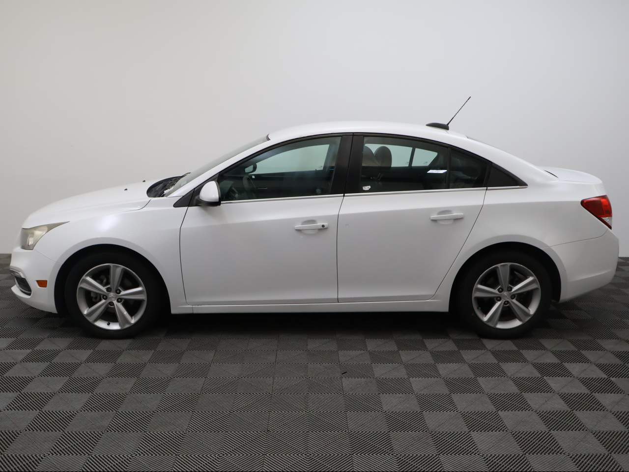 2015 Chevrolet Cruze 2LT Auto