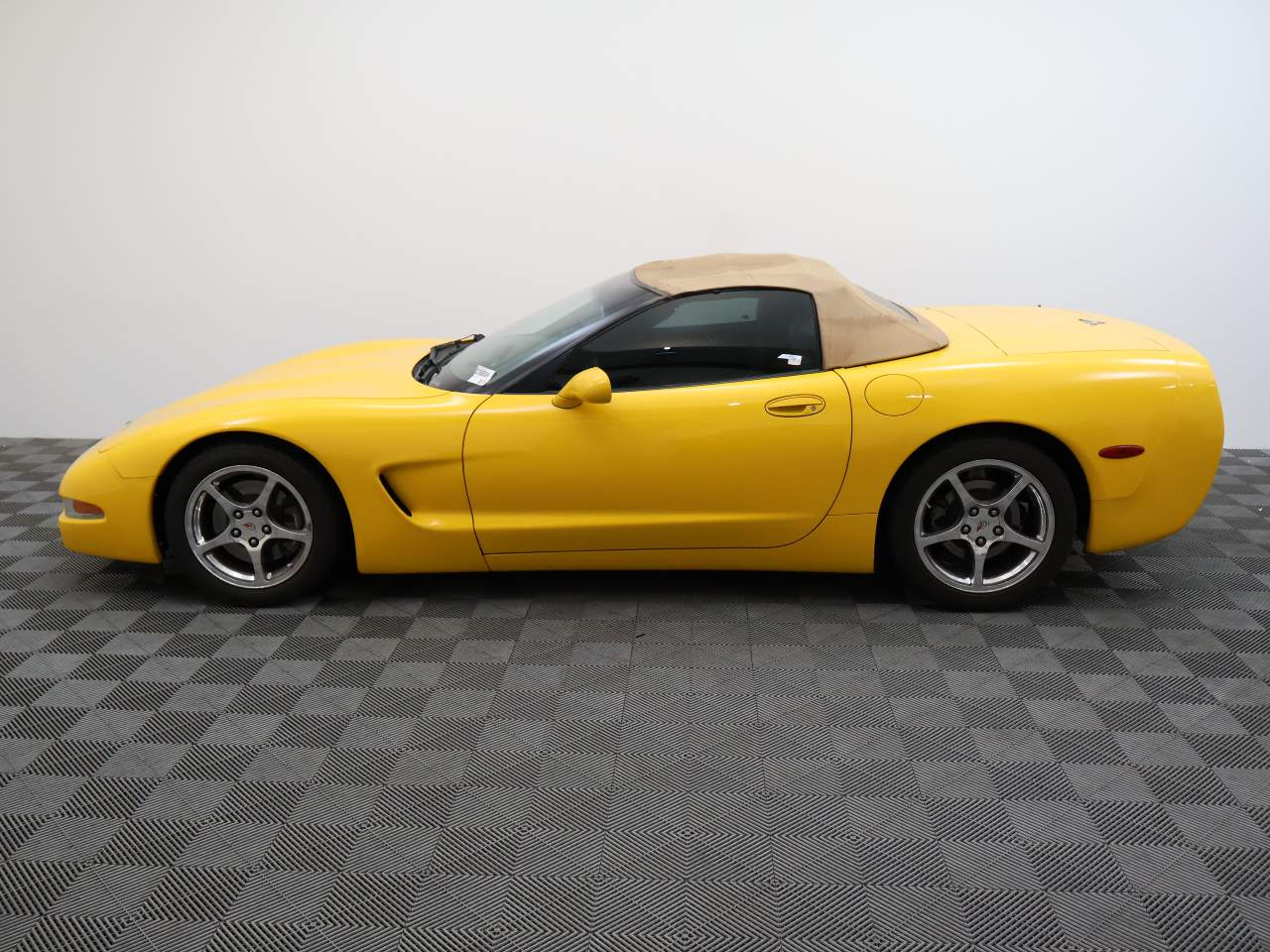 2003 Chevrolet Corvette  