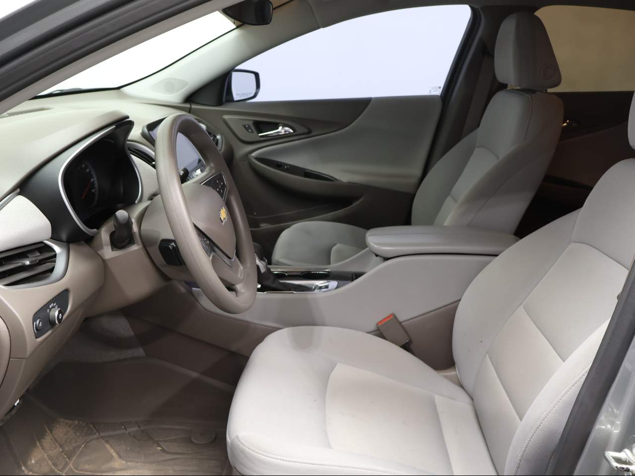 2024 Chevrolet Malibu 1LT - Photo 8