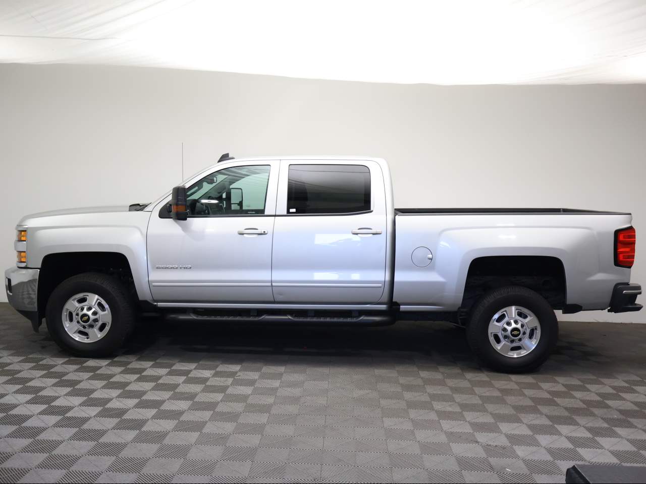 2017 Chevrolet Silverado 2500HD LT Crew Cab