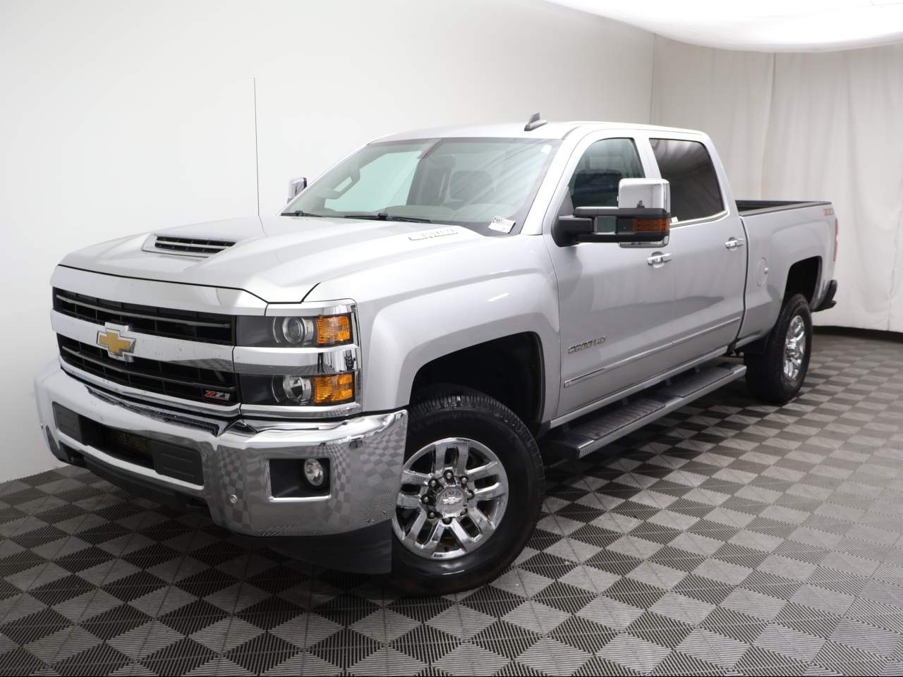 2019 Chevrolet Silverado 2500HD LTZ Crew Cab