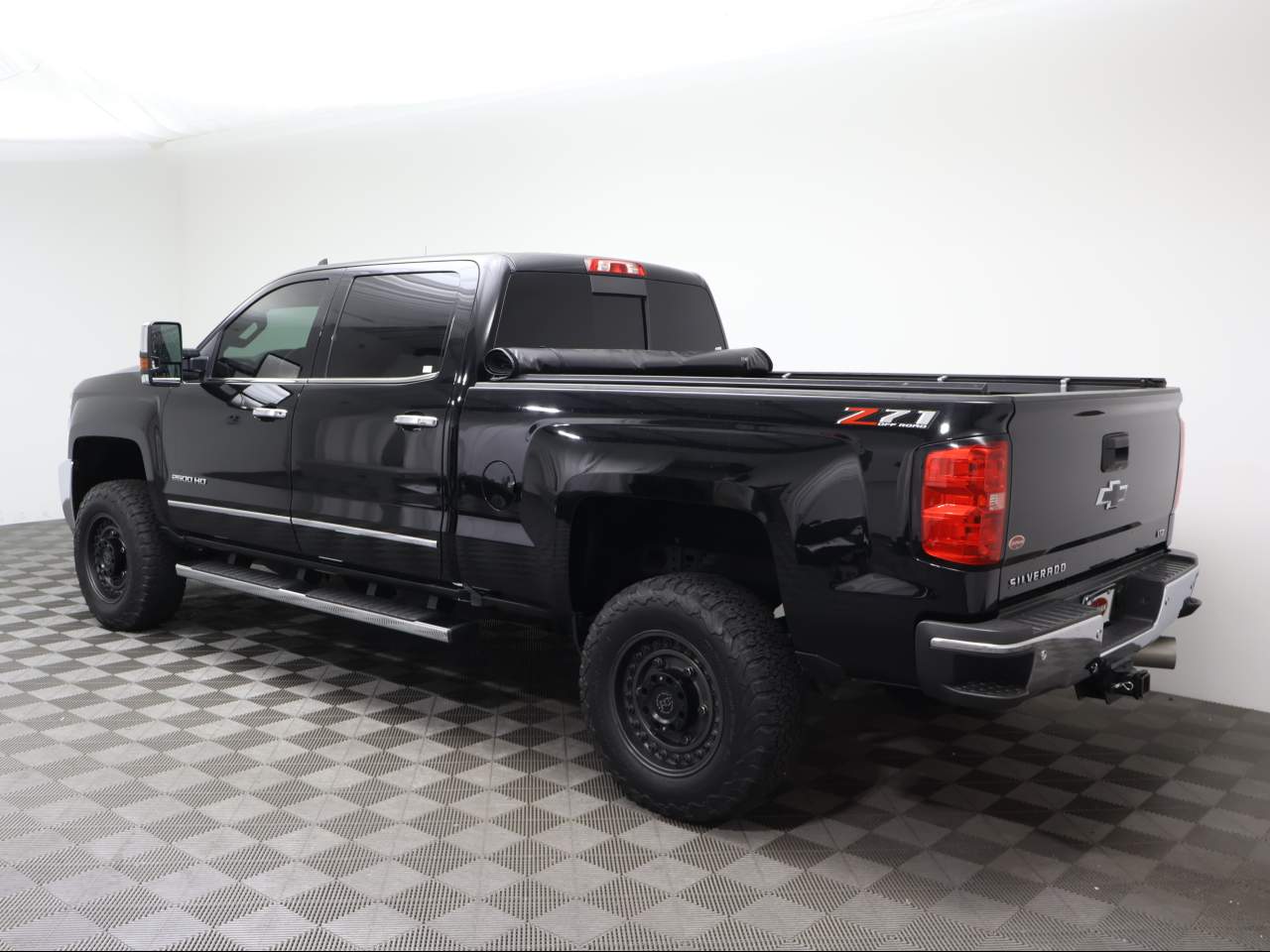 2018 Chevrolet Silverado 2500HD LTZ Crew Cab
