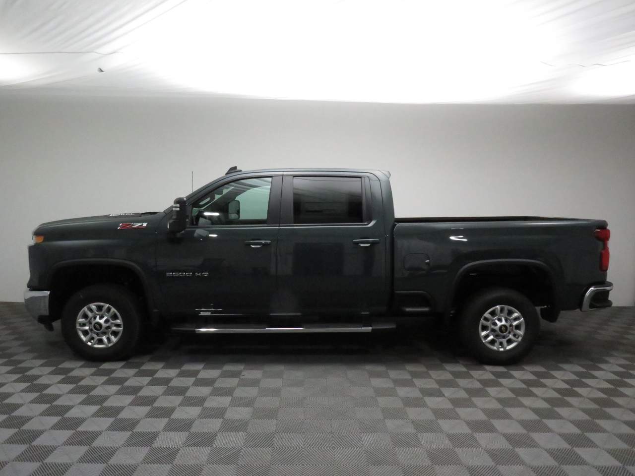2025 Chevrolet Silverado 2500HD Crew Cab 1LT 4WD