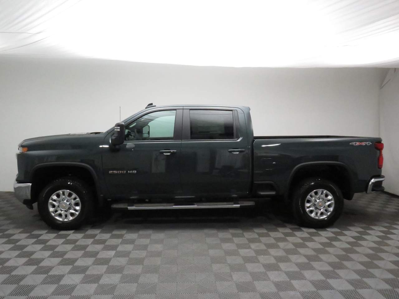 2025 Chevrolet Silverado 2500HD Crew Cab 1LT 4WD